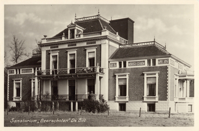 8181 Gezicht op de achterzijde van het huis Beerschoten bij De Bilt uit het zuiden.